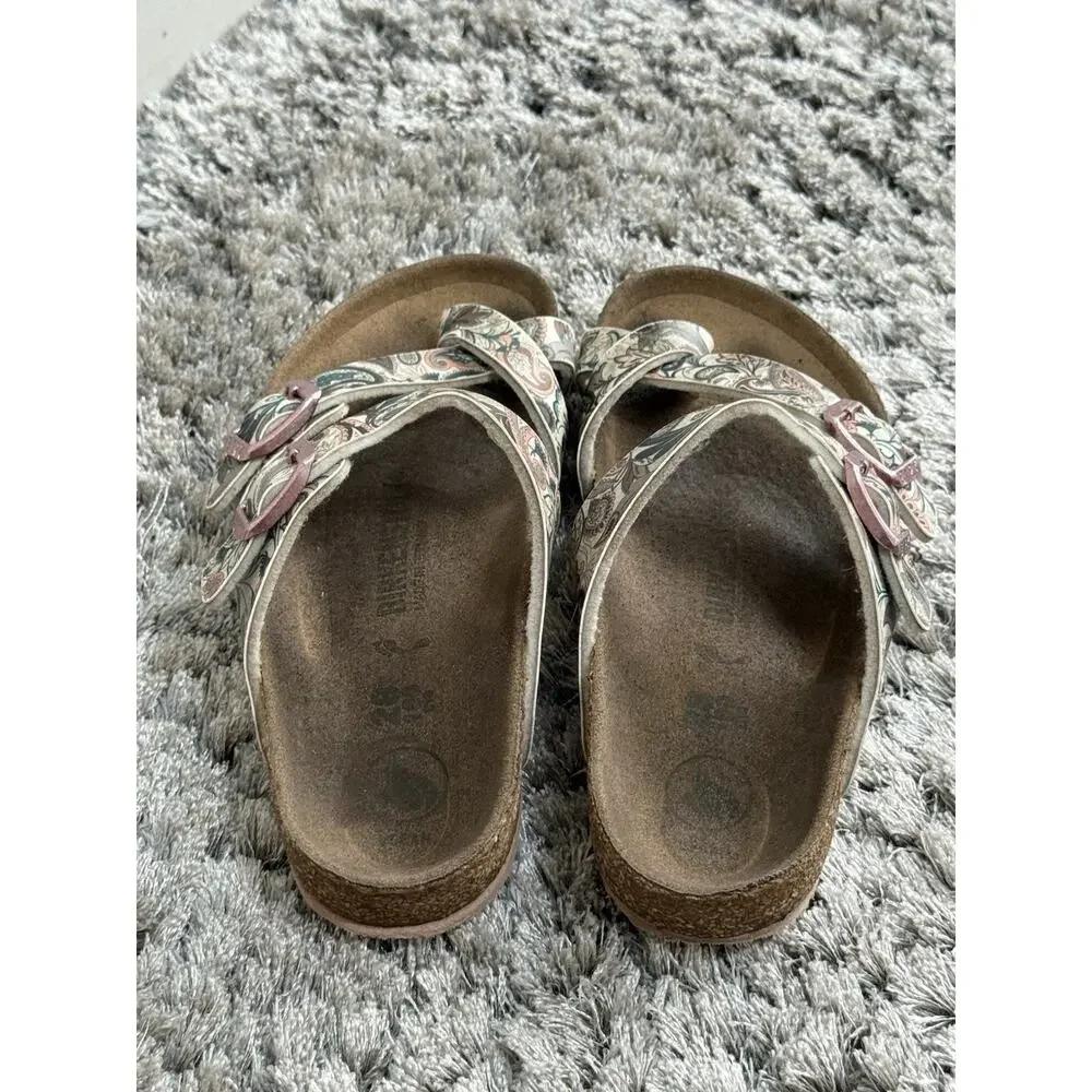 Birkenstock mayari sandals